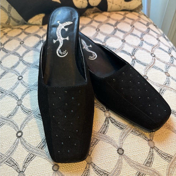 Chico's Shoes - Chico's Black Women’s Mules -EUC